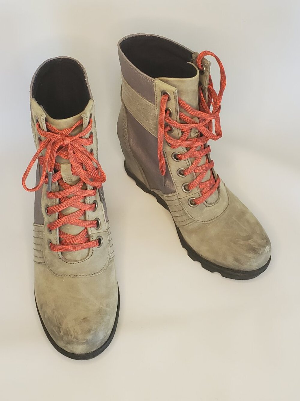 Sorel Lexie Boot Size 9